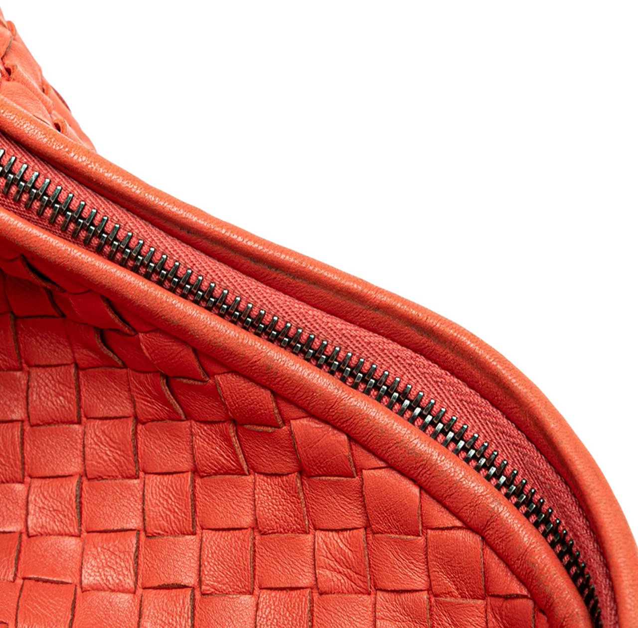 Bottega Veneta Medium Nappa Intrecciato Belly Hobo Oranje