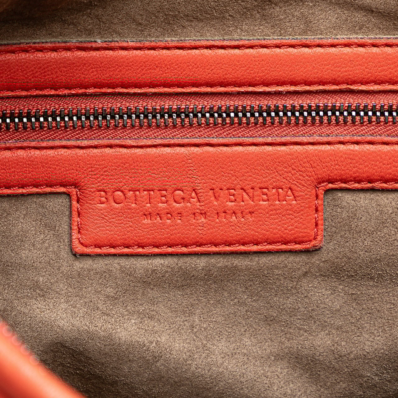 Bottega Veneta Medium Nappa Intrecciato Belly Hobo Oranje