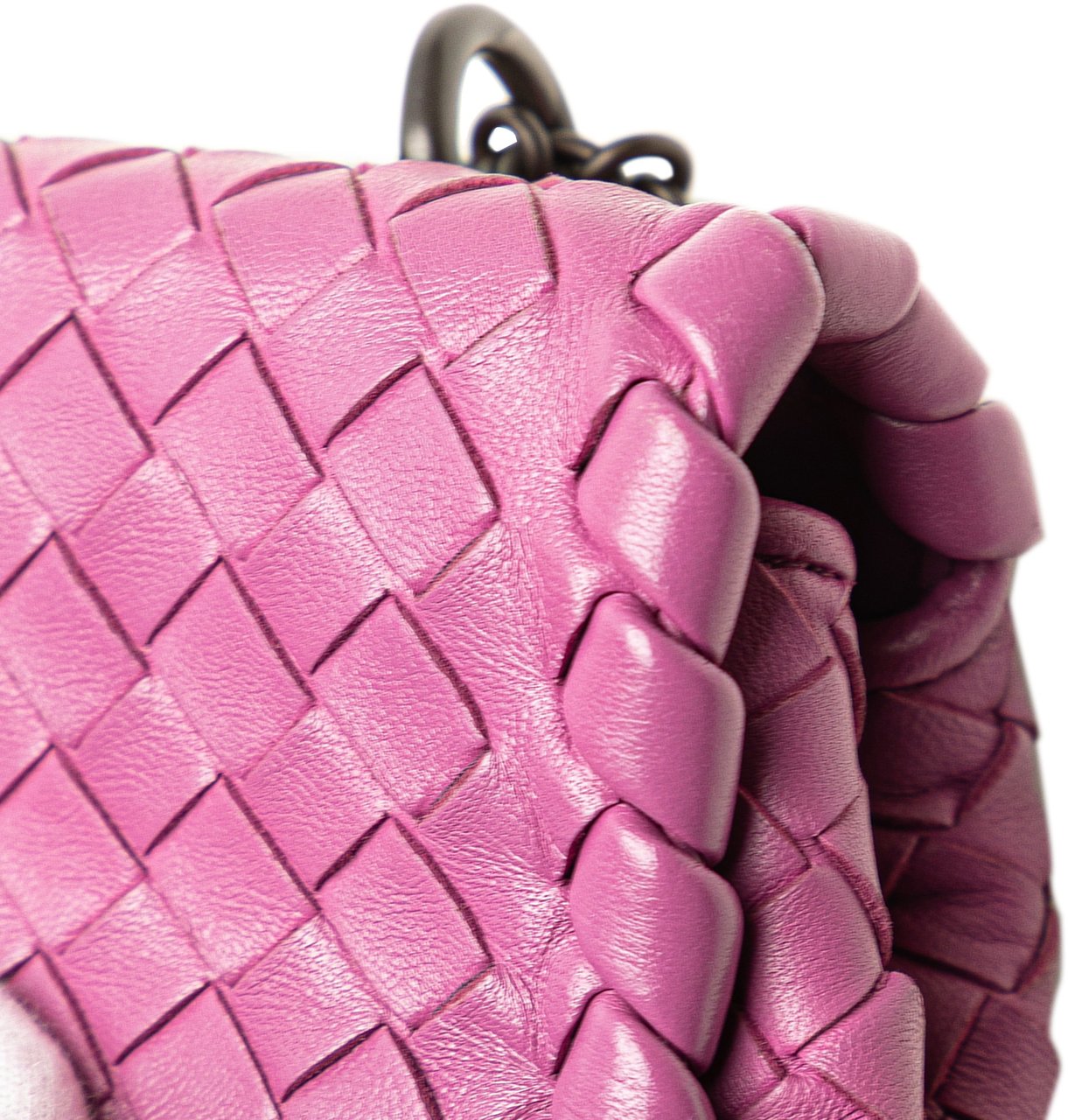 Bottega Veneta Baby Nappa Intrecciato Olimpia Crossbody Roze