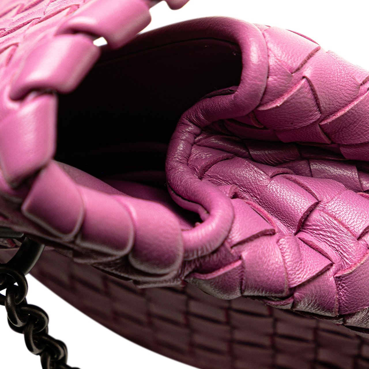 Bottega Veneta Baby Nappa Intrecciato Olimpia Crossbody Roze