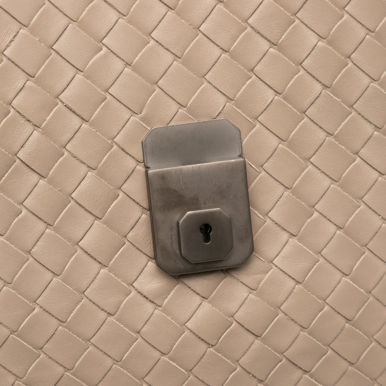 Bottega Veneta Medium Nappa Intrecciato Roma Tote Bruin