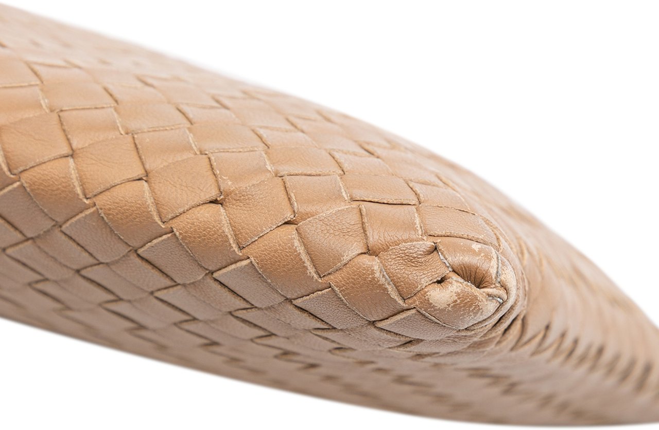 Bottega Veneta Nappa Intrecciato Clutch Bruin