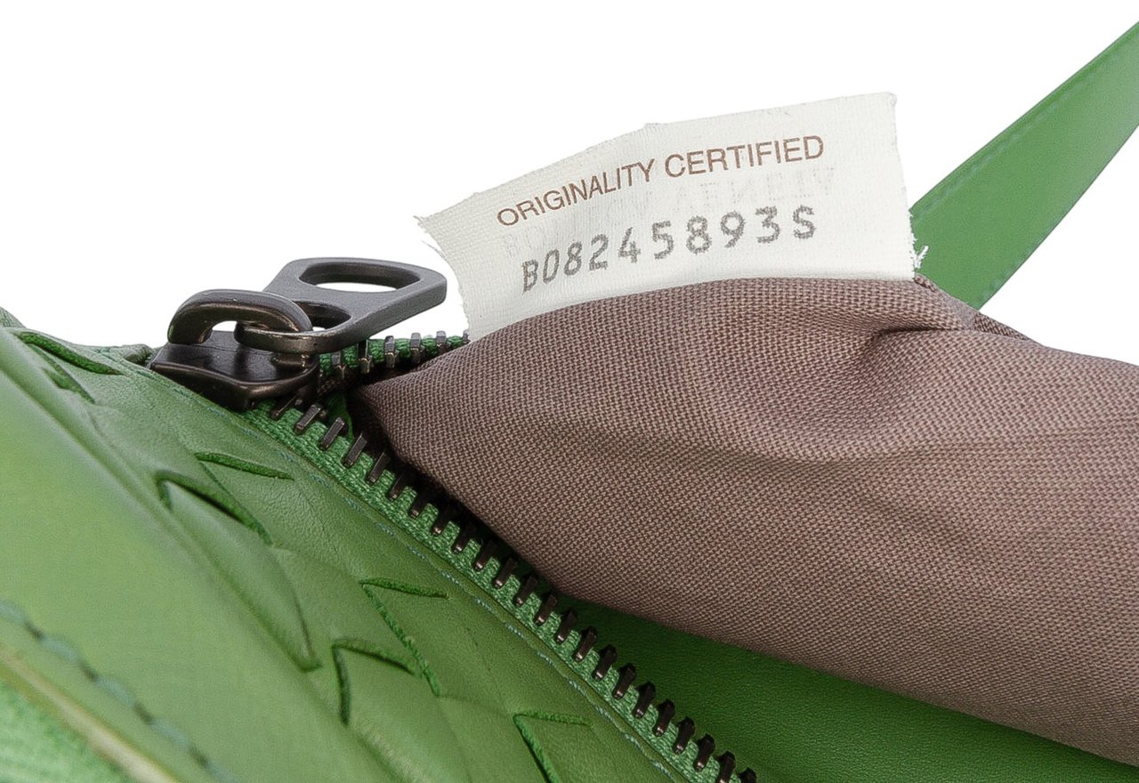 Bottega Veneta Nappa Intrecciato Crossbody Groen