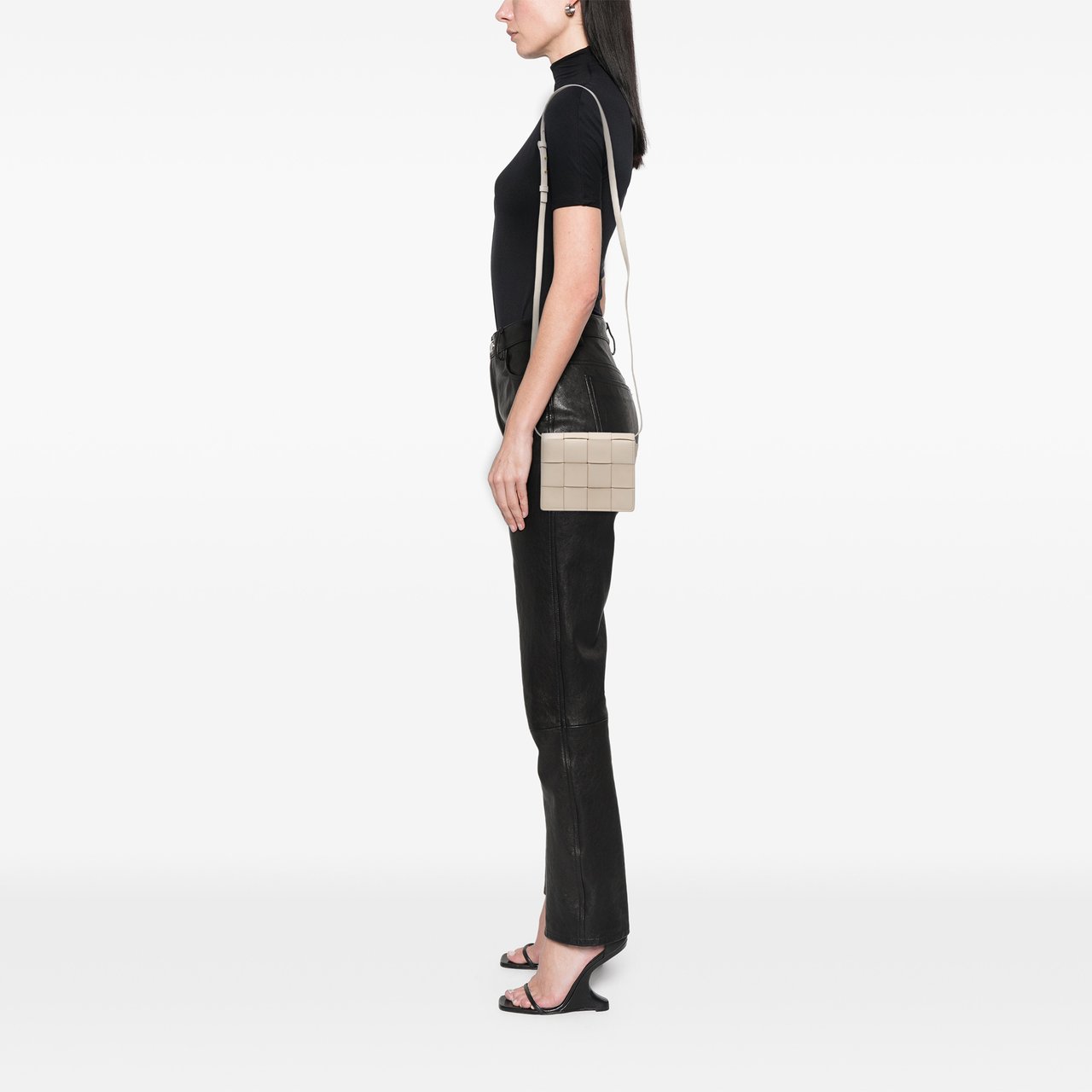 Bottega Veneta Mini Nappa Maxi Intrecciato Cassette Crossbody Wit