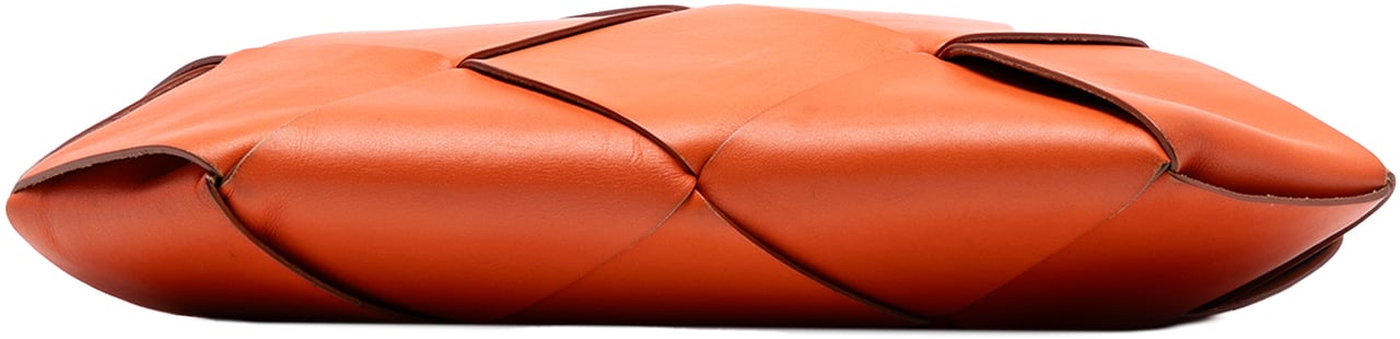 Bottega Veneta Small French Calfskin Slip Tote Oranje