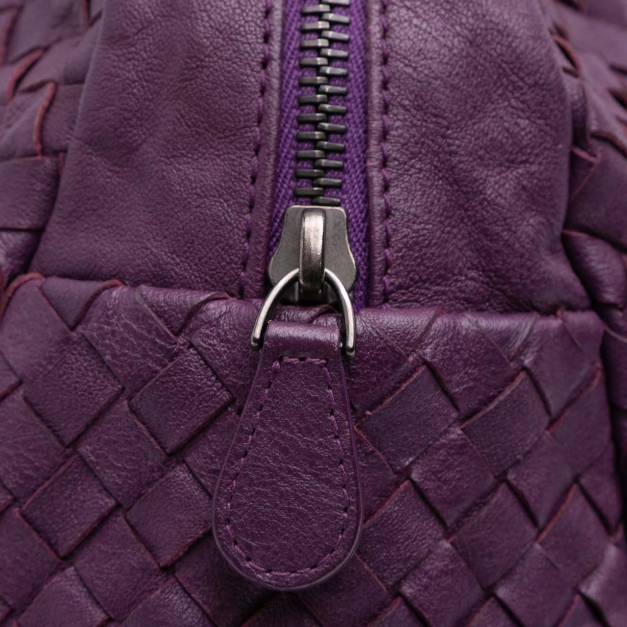 Bottega Veneta Nappa Intrecciato Shoulder Bag Paars