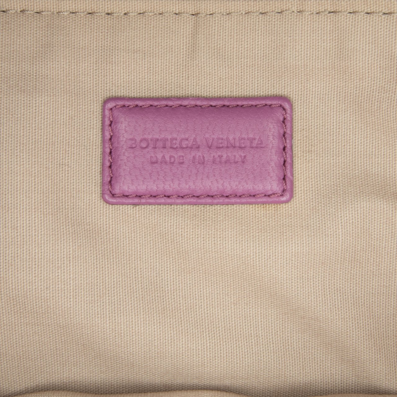 Bottega Veneta Intrecciato Butterfly Pochette Velvet Shoulder Bag Paars