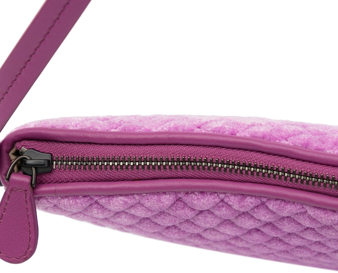 Bottega Veneta Intrecciato Butterfly Pochette Velvet Shoulder Bag Paars
