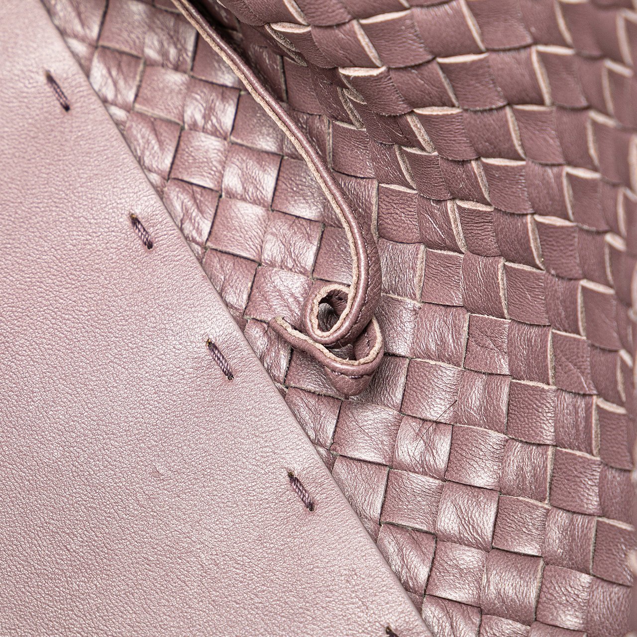 Bottega Veneta Lambskin Intreccio Cabat Tote Roze