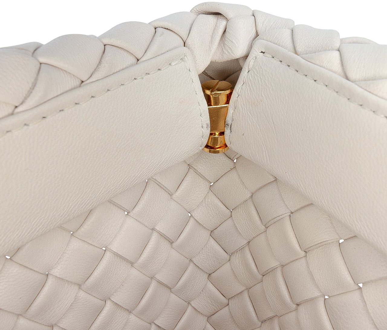 Bottega Veneta Lambskin Padded Intreccio Crisscross Clutch Wit