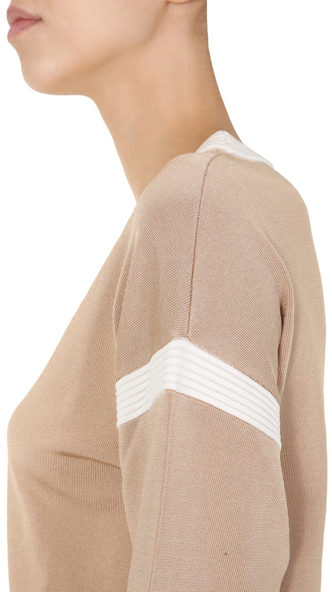 Boutique Moschino Round Neck Knit Sweater Neutraal