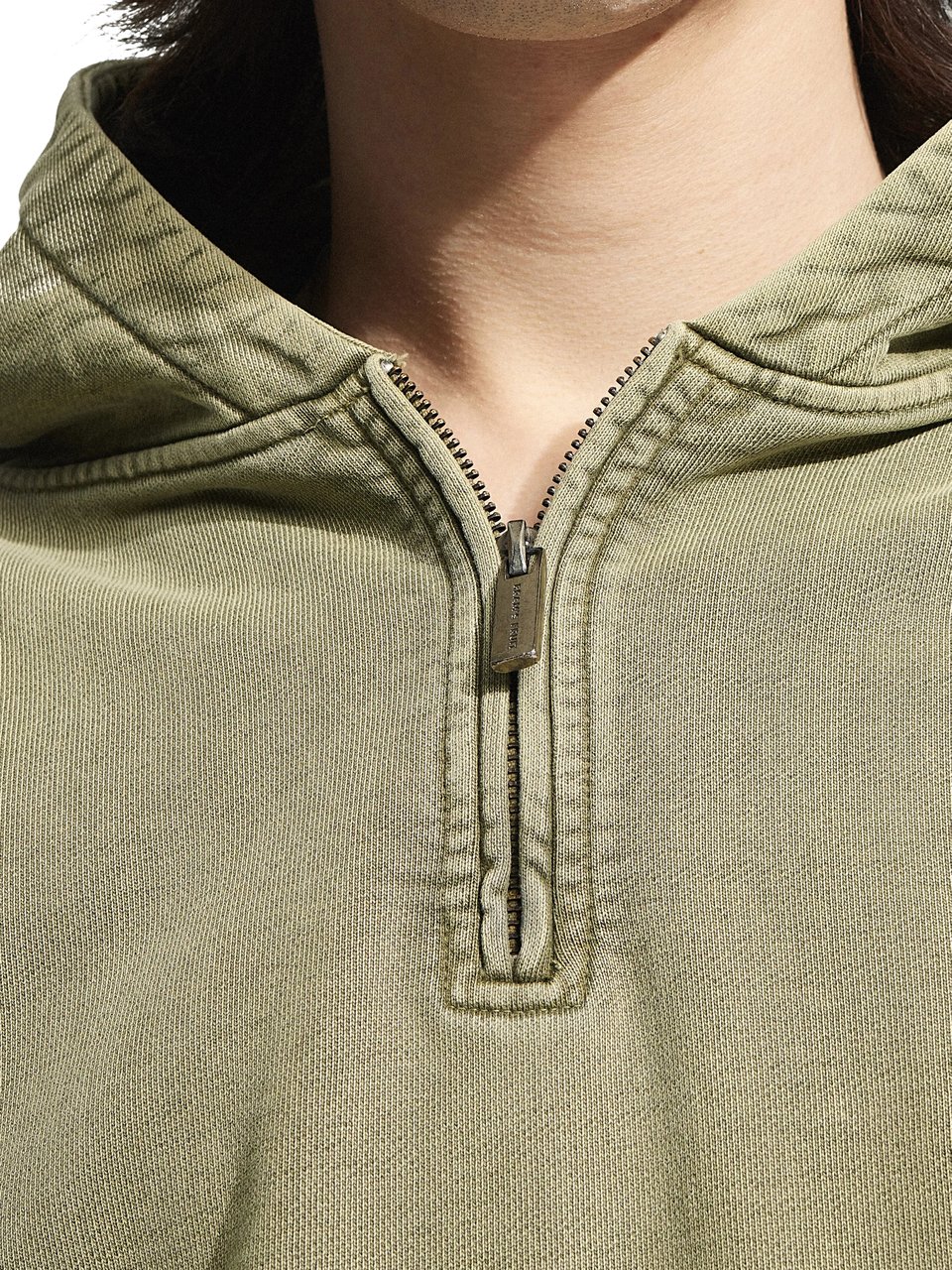 Bram's Fruit Cut & Sew Quarter Zip Hoodie - Washed Olive Green Groen