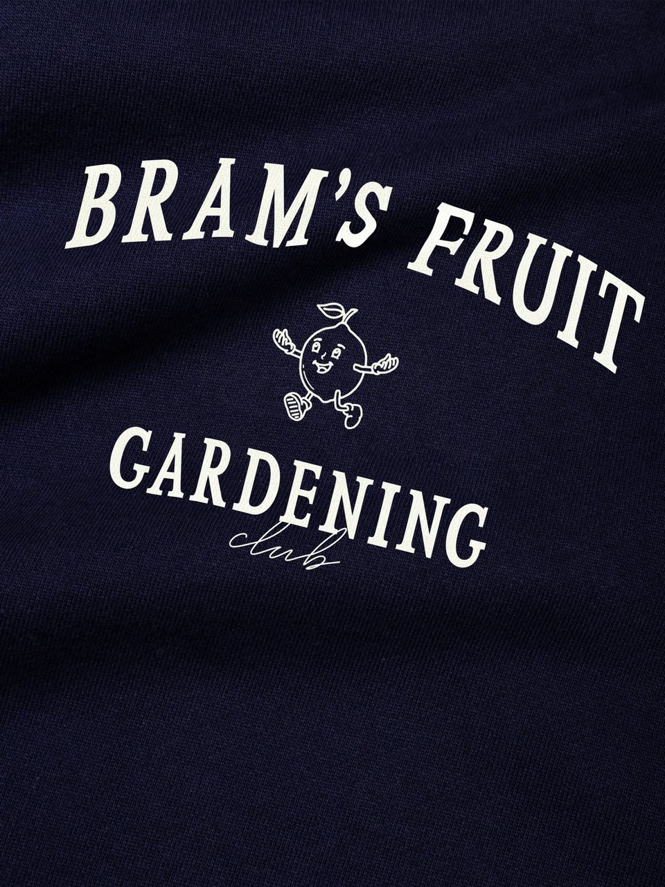 Bram's Fruit Gardening Club Crewneck - Navy Blauw