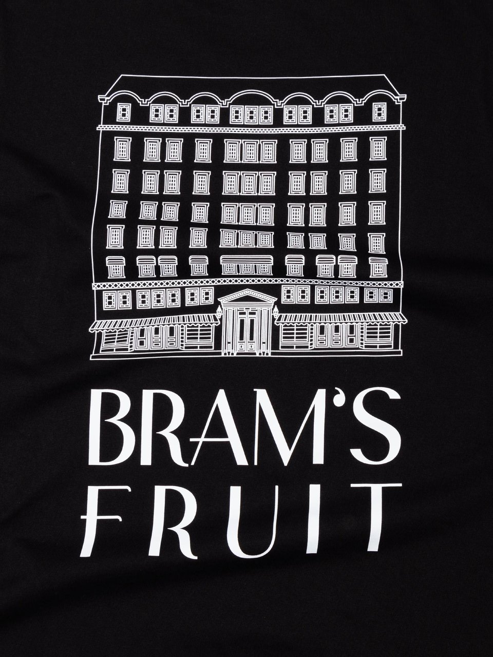 Bram's Fruit Fruit Hotel T-Shirt - Black Zwart