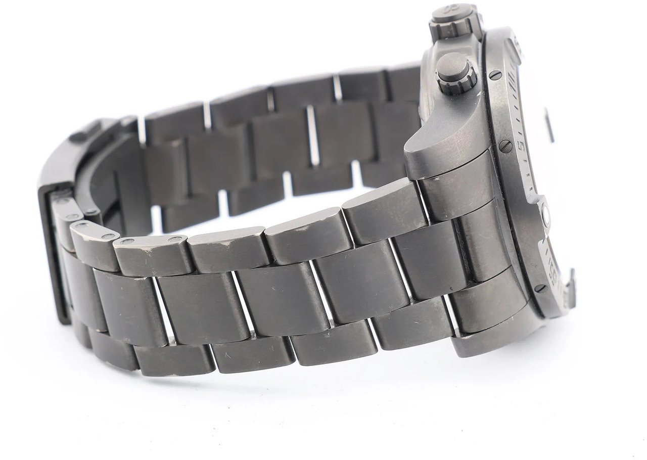 Breitling Breitling Exo space VB5510H1/BE45 6086912 TI AT Digital Black Face Watch Zwart