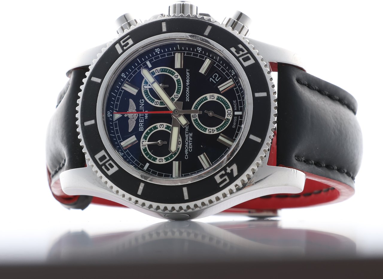 Breitling Breitling Superocean A73310 1322371 SS & Rubber QZ Black Dial Watch Zwart