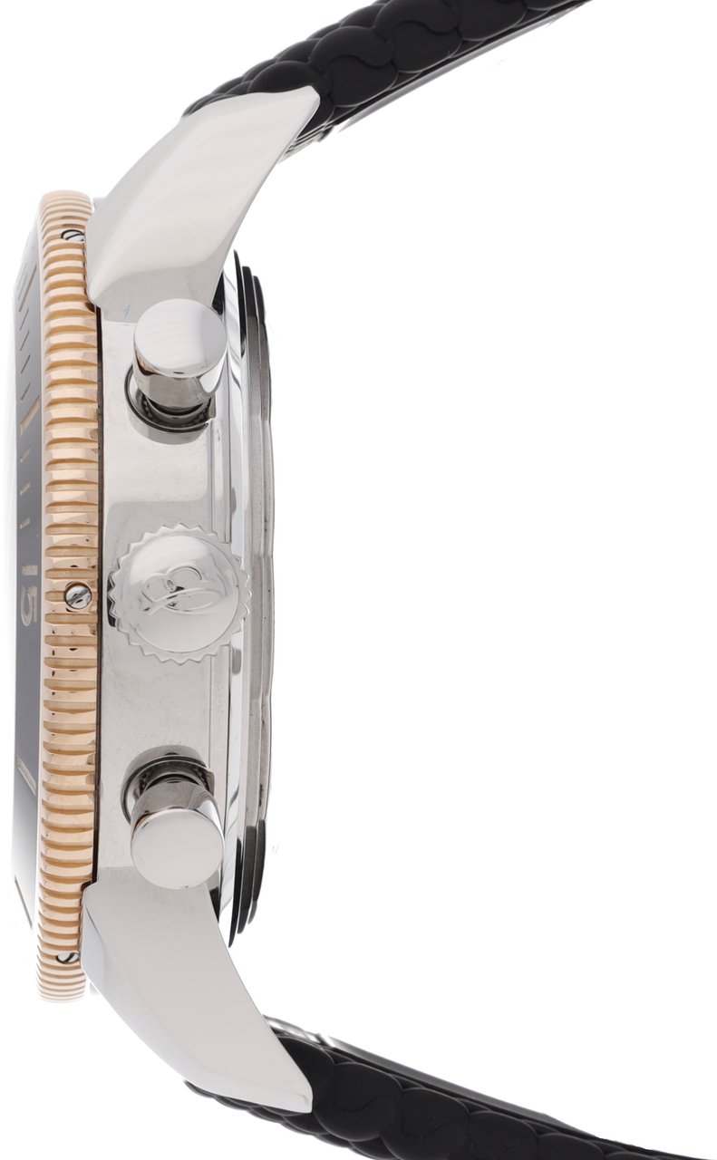 Breitling Superocean Zwart