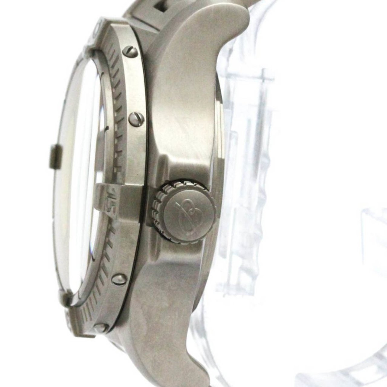 Breitling Avenger Geel