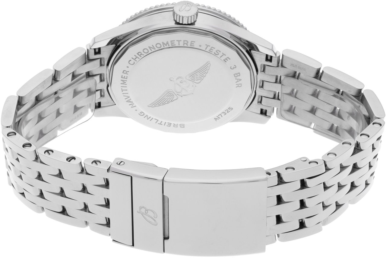 Breitling Navitimer Zwart