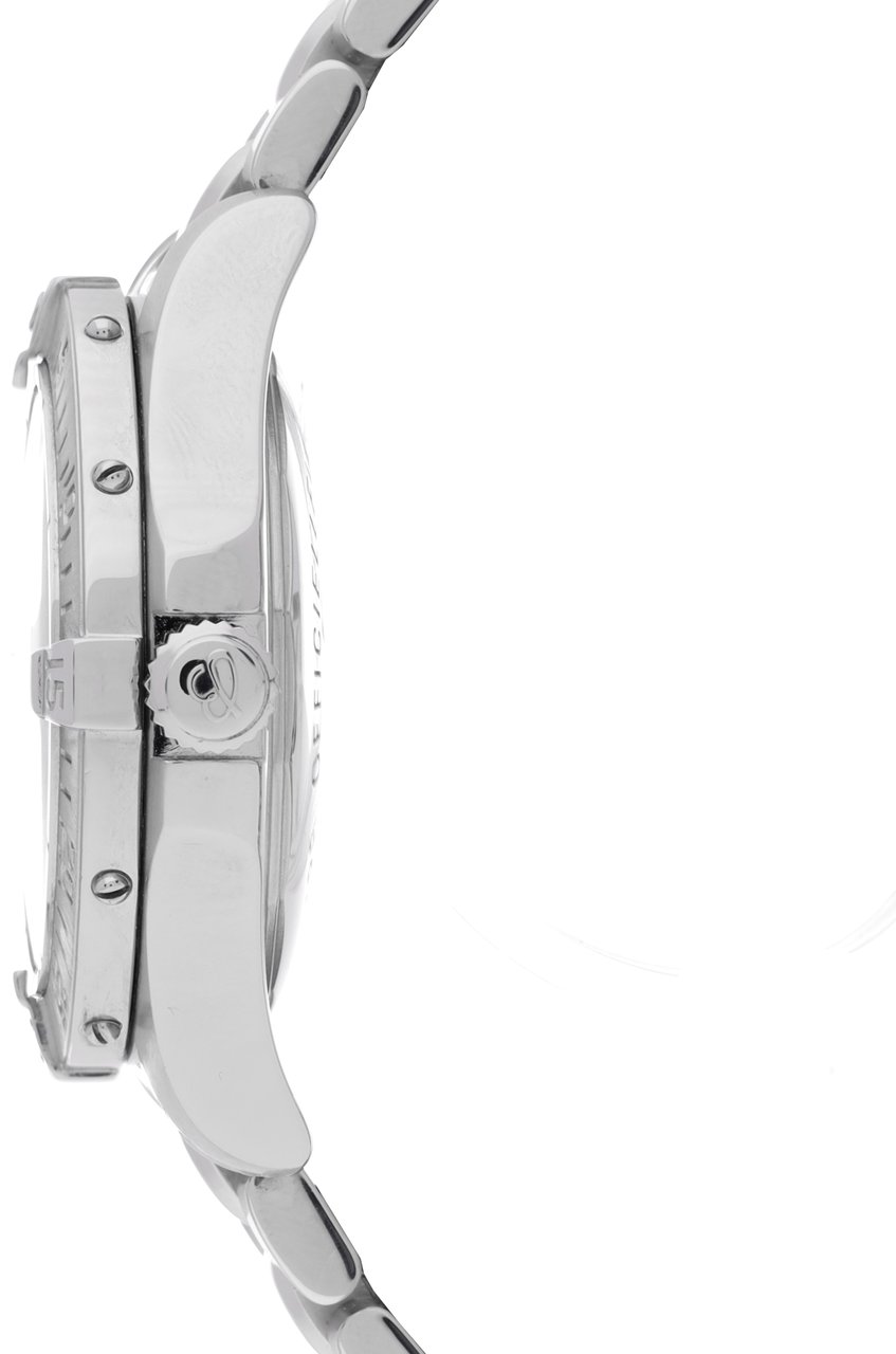 Breitling Superocean Zwart