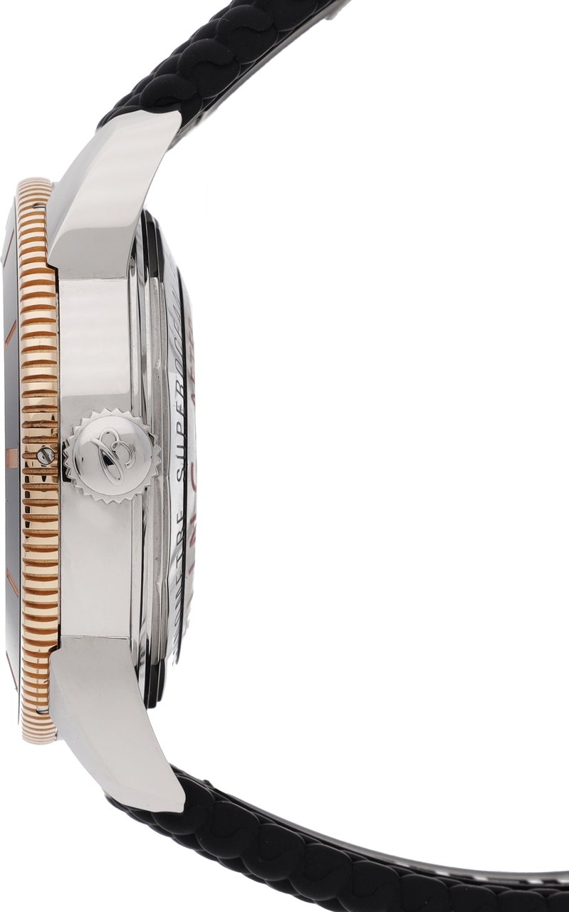 Breitling Superocean Zwart