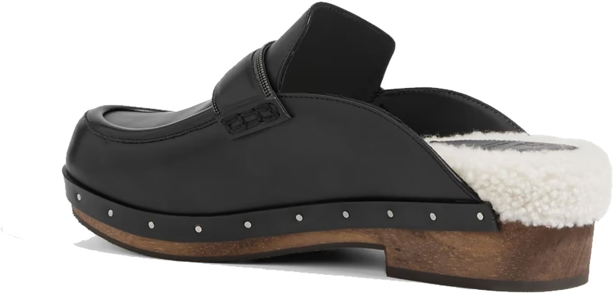 Brunello Cucinelli Brunello Cucinelli Leather Clogs Mules Zwart