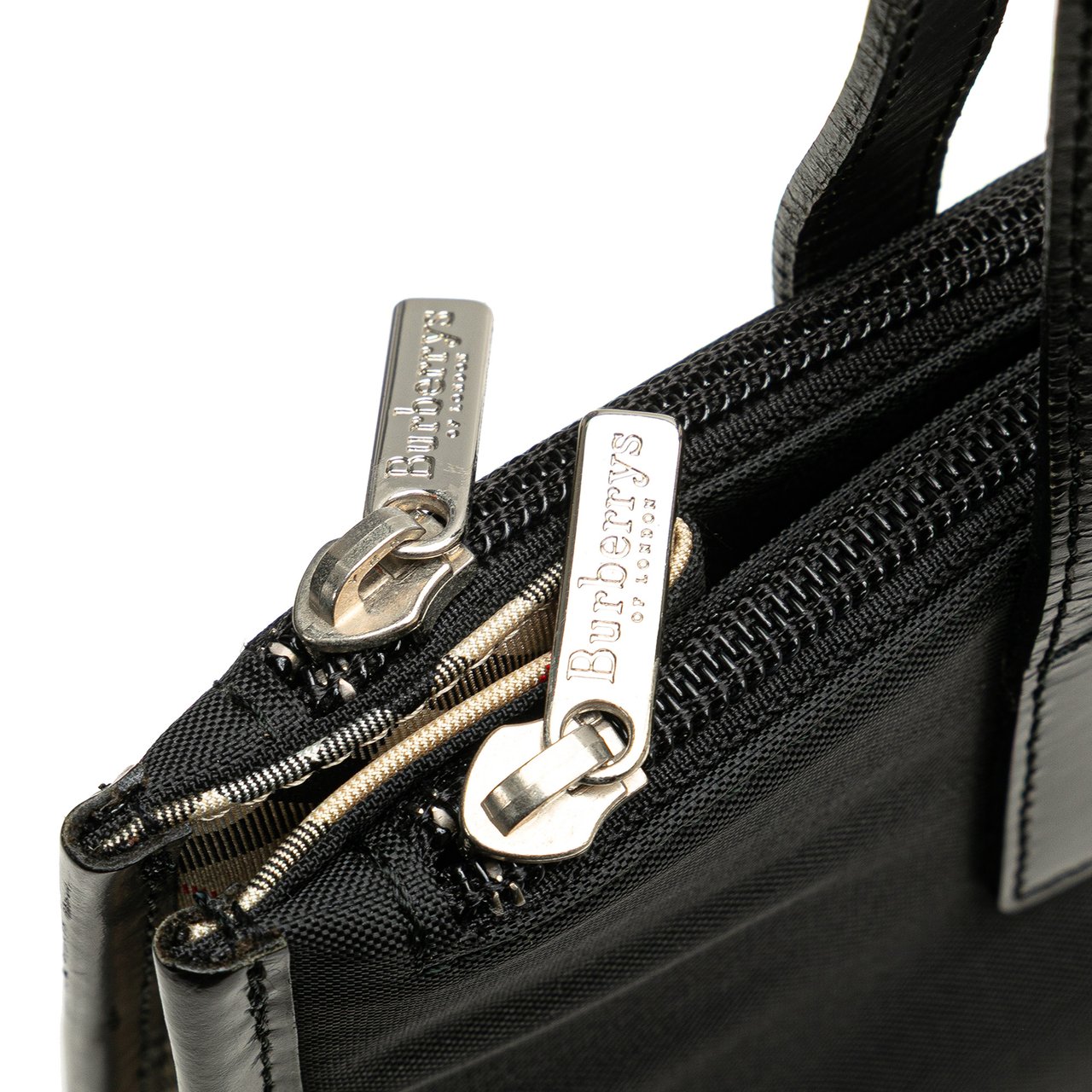 Burberry Nova Check Trimmed Nylon Tote Zwart