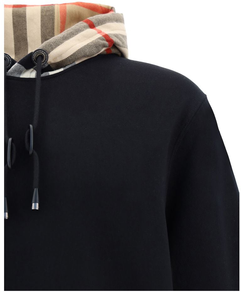 Burberry Black cotton blend sweatshirt Zwart