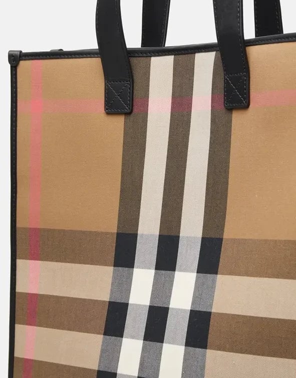 Burberry Burberry Shoulder bags Beige Woman Beige