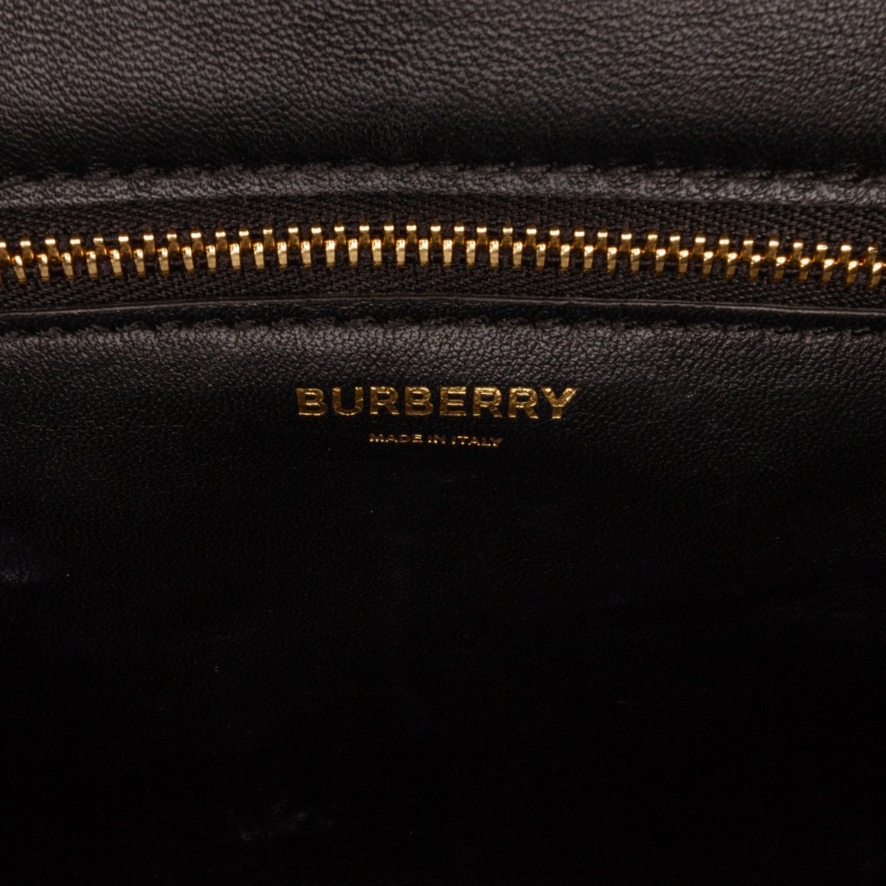 Burberry TB Crossbody Zwart