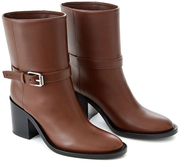 Burberry leather ankle boots in brown Divers