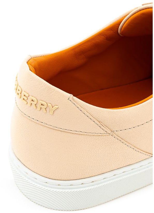 Burberry Powder Leather Sneaker Divers