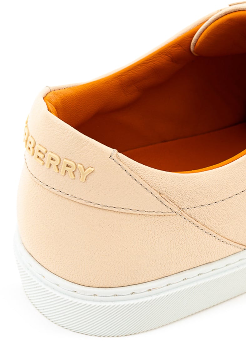 Burberry Sneakers Pink Divers