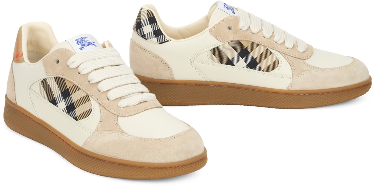 Burberry Sneakers with tartan details Beige
