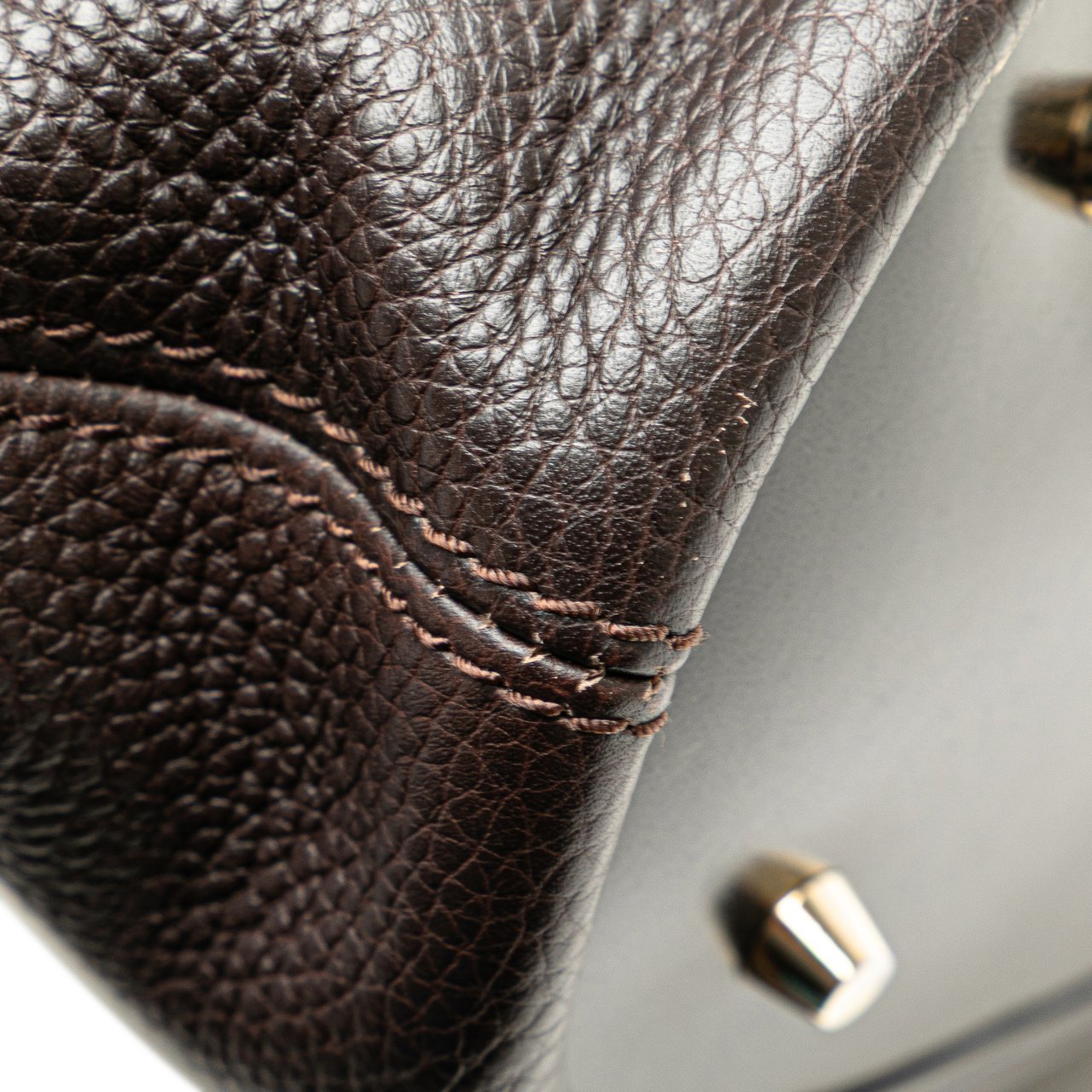 Burberry Medium Grainy Calfskin Baynard Satchel Bruin