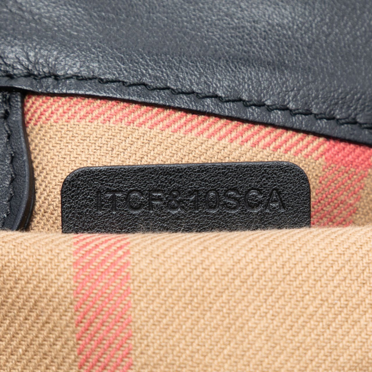 Burberry Medium Leather and House Check Banner Satchel Zwart