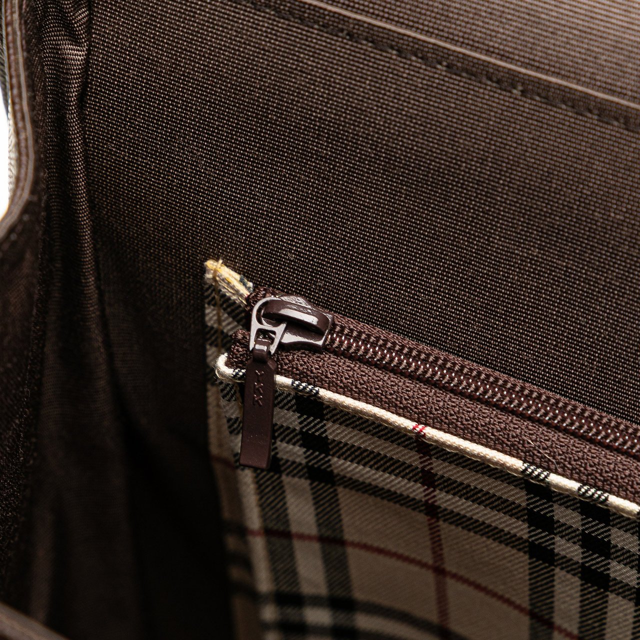 Burberry Leather Handbag Bruin