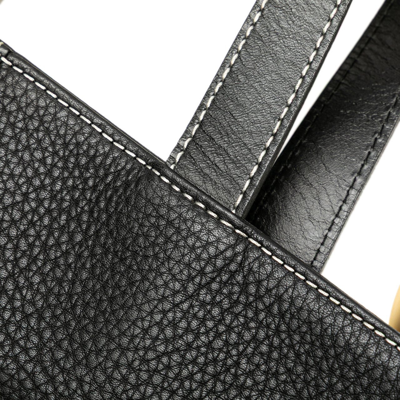 Burberry Leather Tote Zwart