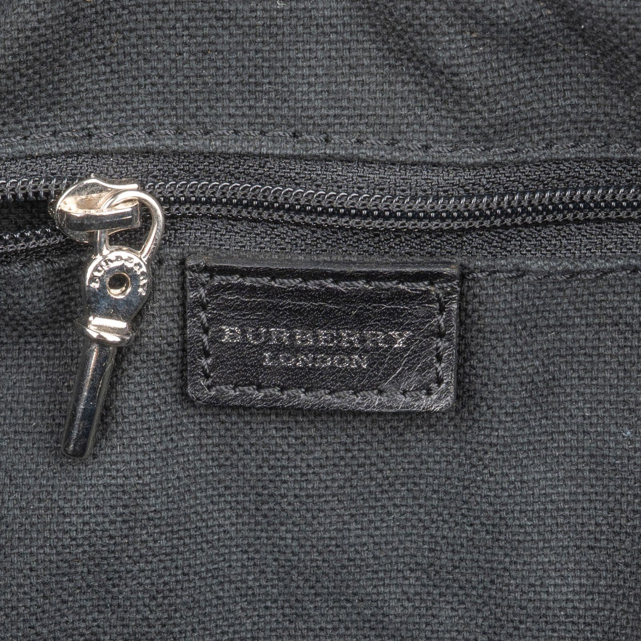 Burberry Nova-Check Monogram Boston Handbag Divers