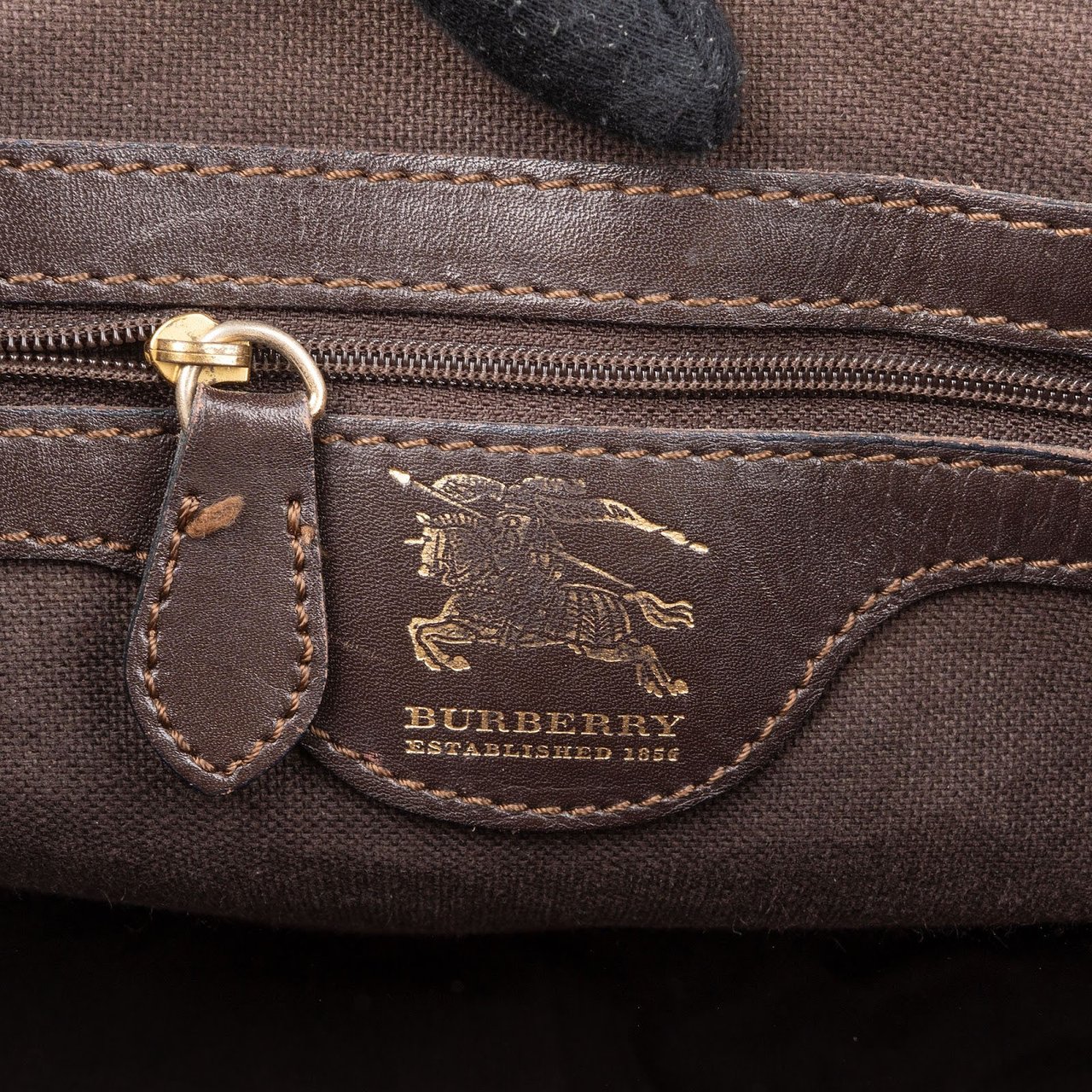 Burberry Haymarket Nova-Check Tote Handbag Beige
