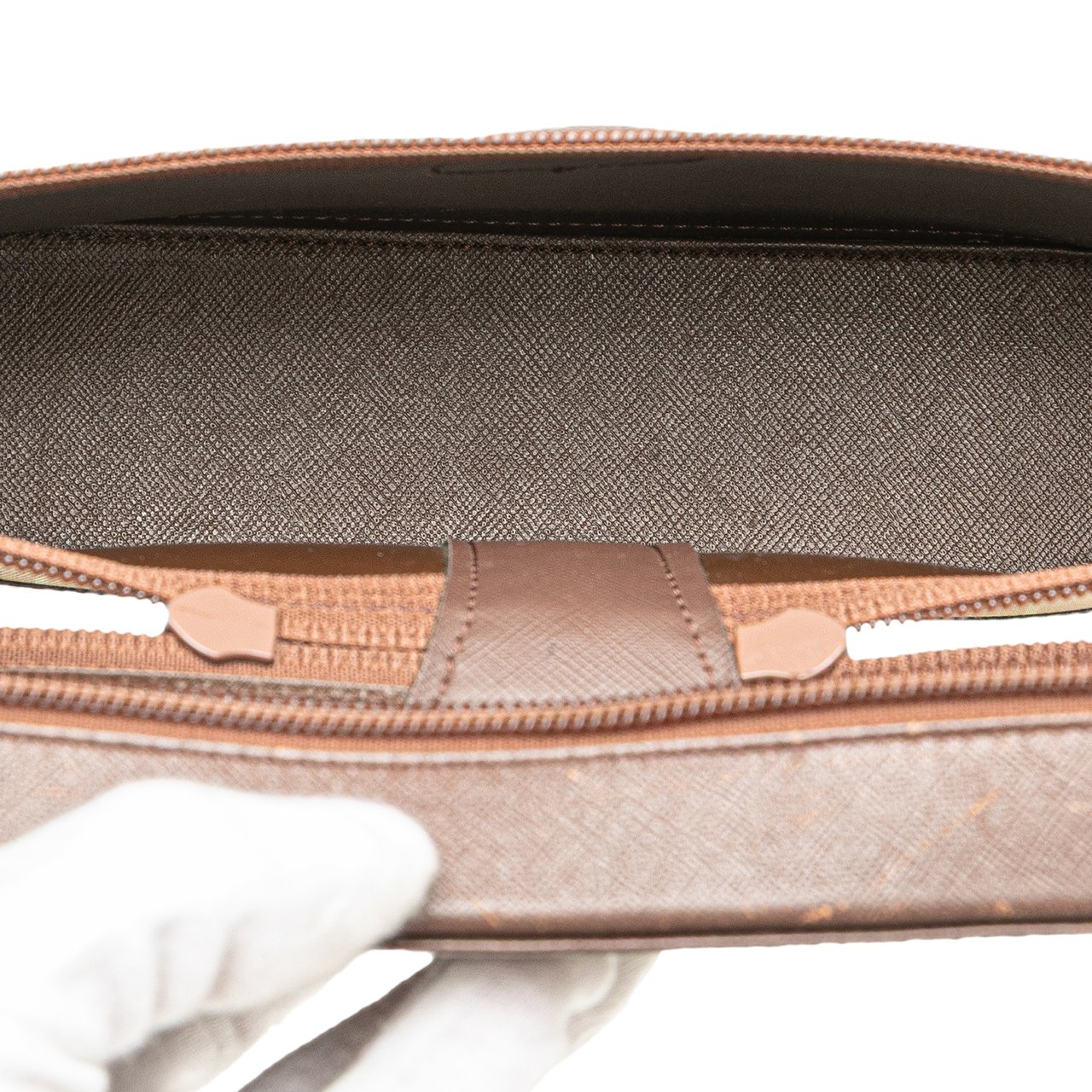 Burberry Vintage Check Canvas Crossbody Bruin