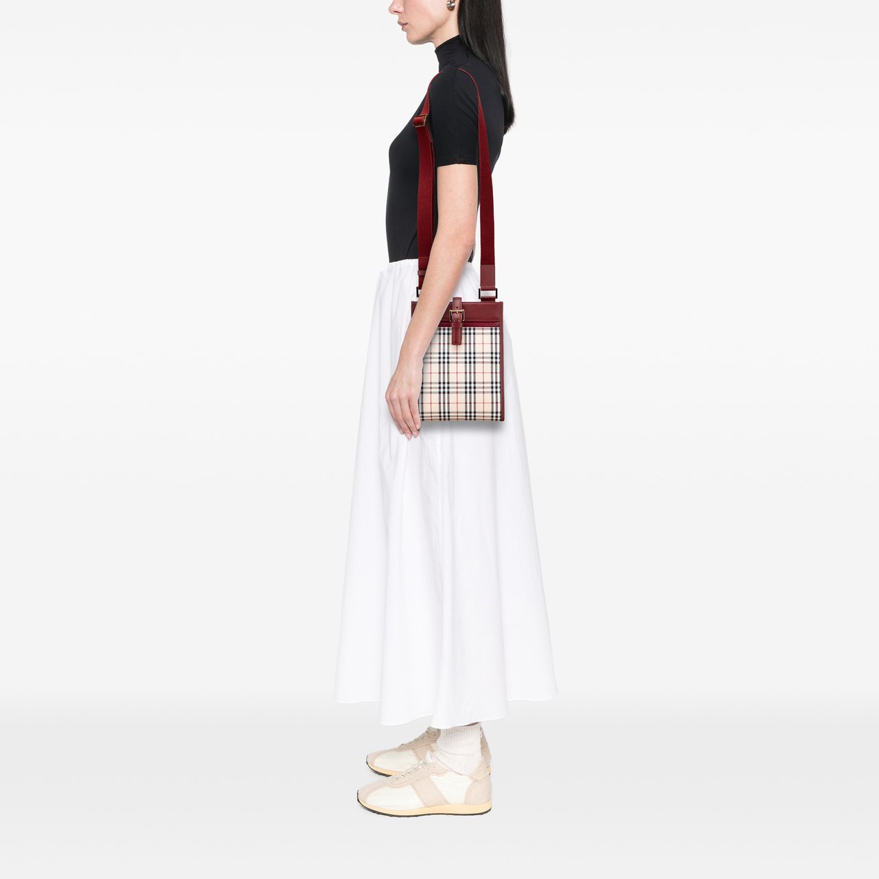 Burberry House Check Canvas Crossbody Bruin