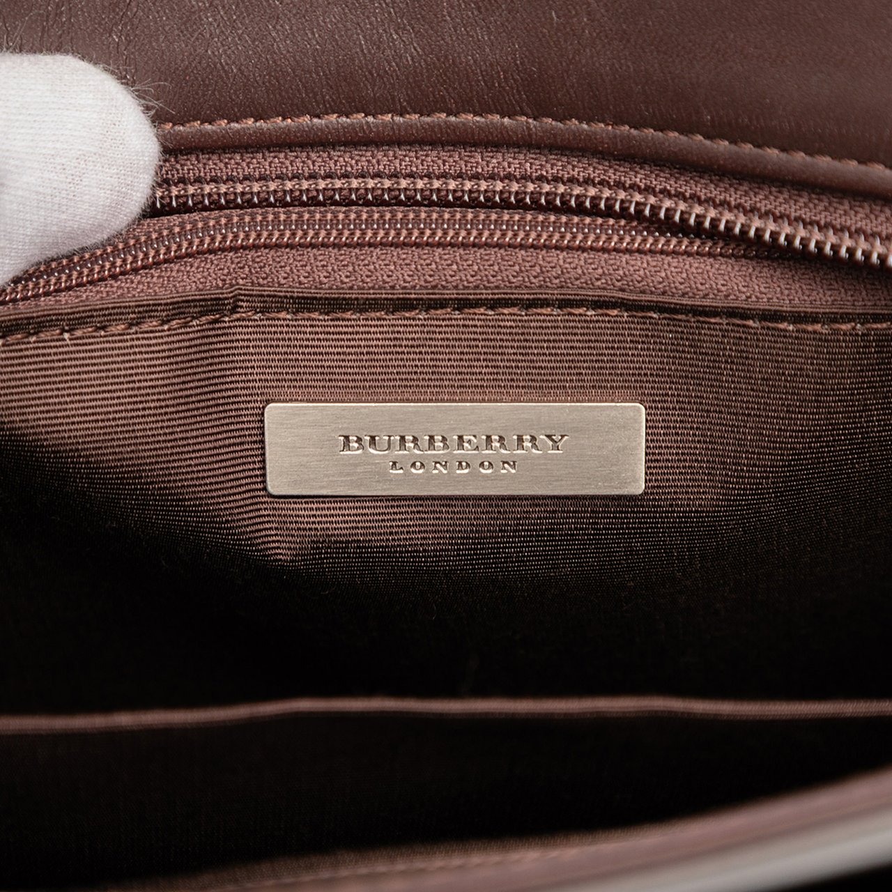 Burberry Leather Trimmed Nylon Handbag Bruin