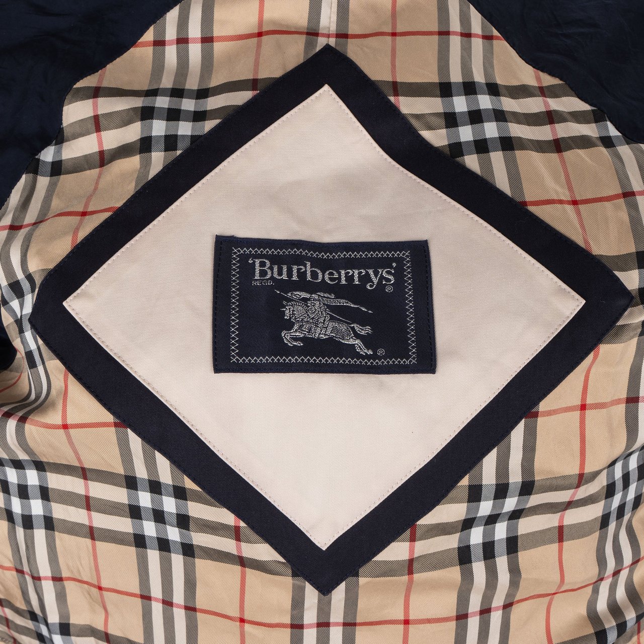 Burberry Burberrys Navy Cotton Trenchcoat (DE36) Blauw