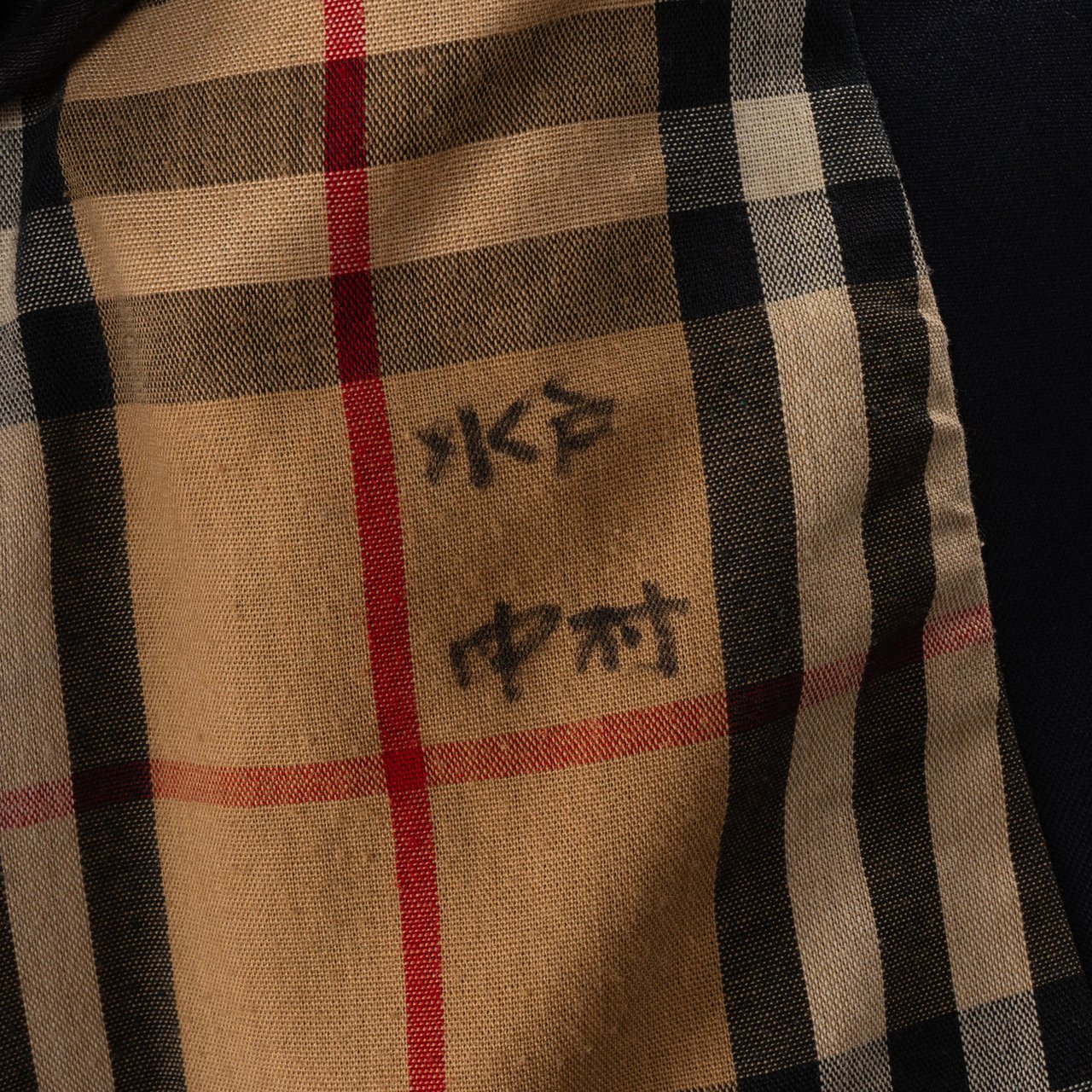 Burberry Burberrys Navy Cotton Trenchcoat (DE38 / M) Blauw