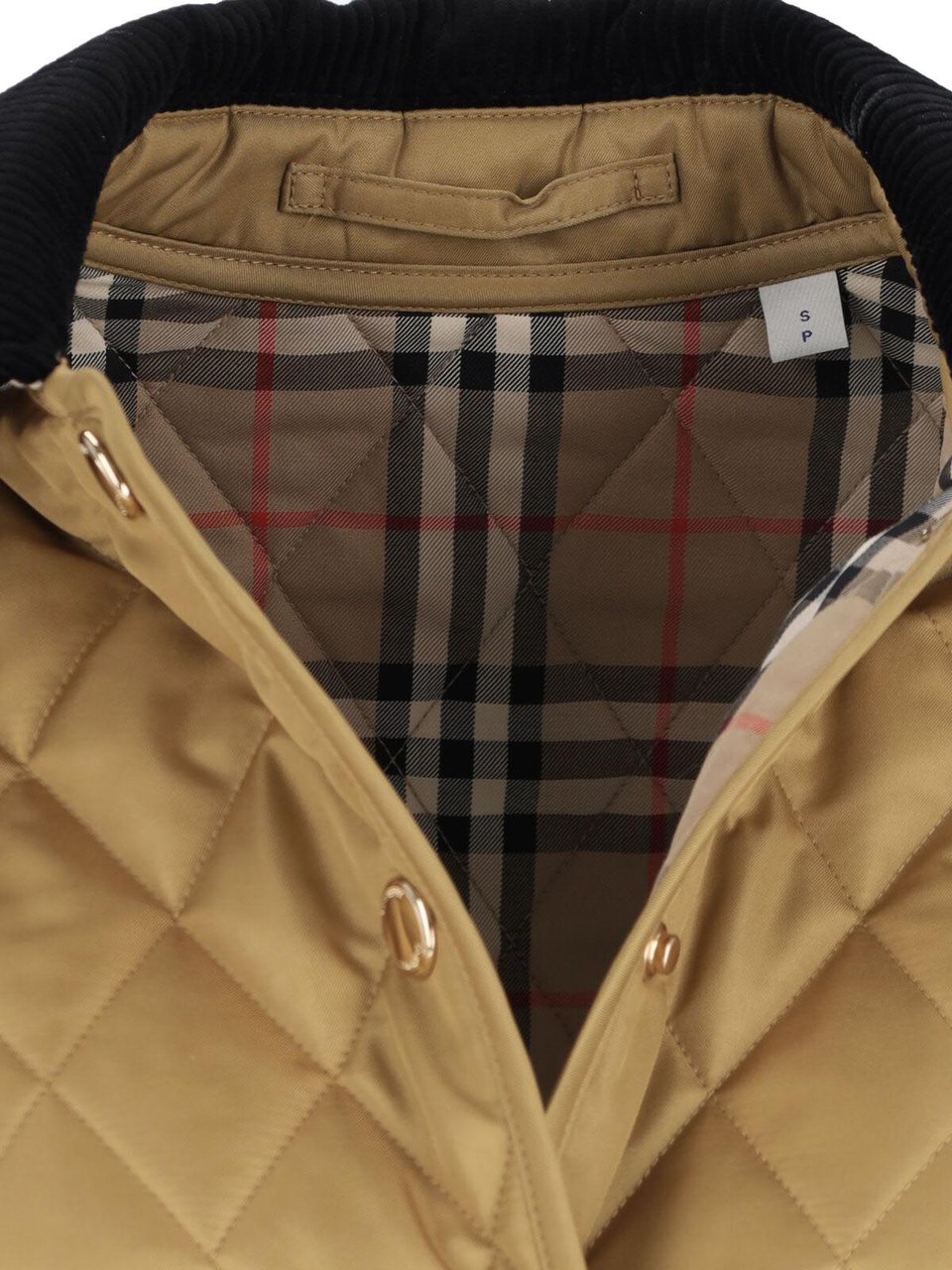 Burberry Quilted Beige Jacket with Classic Black Corduroy Collar Bruin
