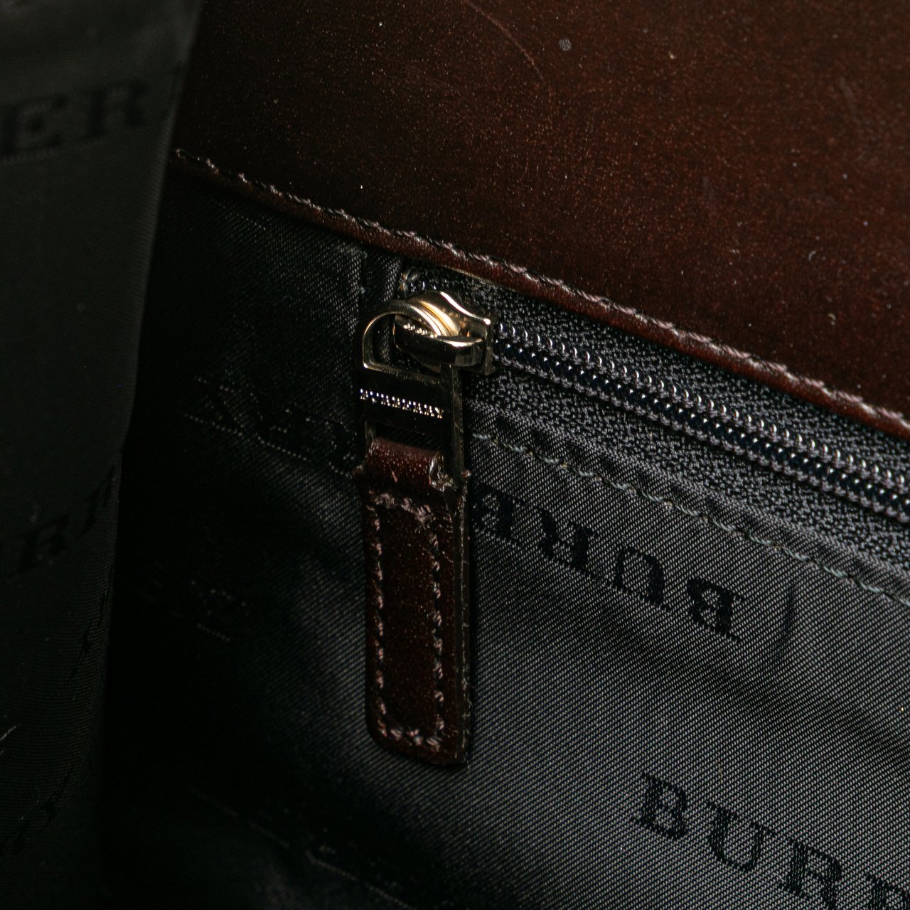 Burberry House Check Canvas Handbag Bruin