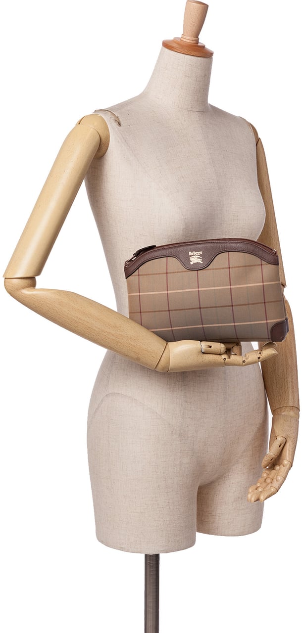 Burberry Vintage Check Canvas Clutch Bruin