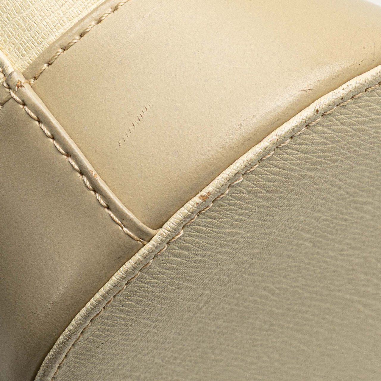 Burberry Leather Handbag Wit
