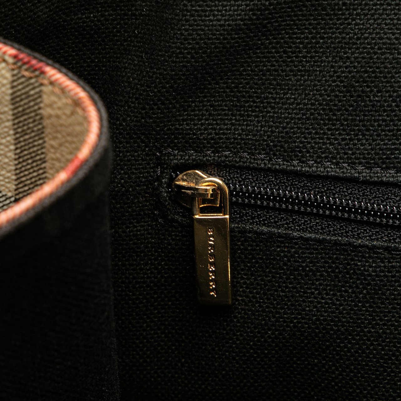 Burberry Haymarket Check Coated Canvas Tote Bruin